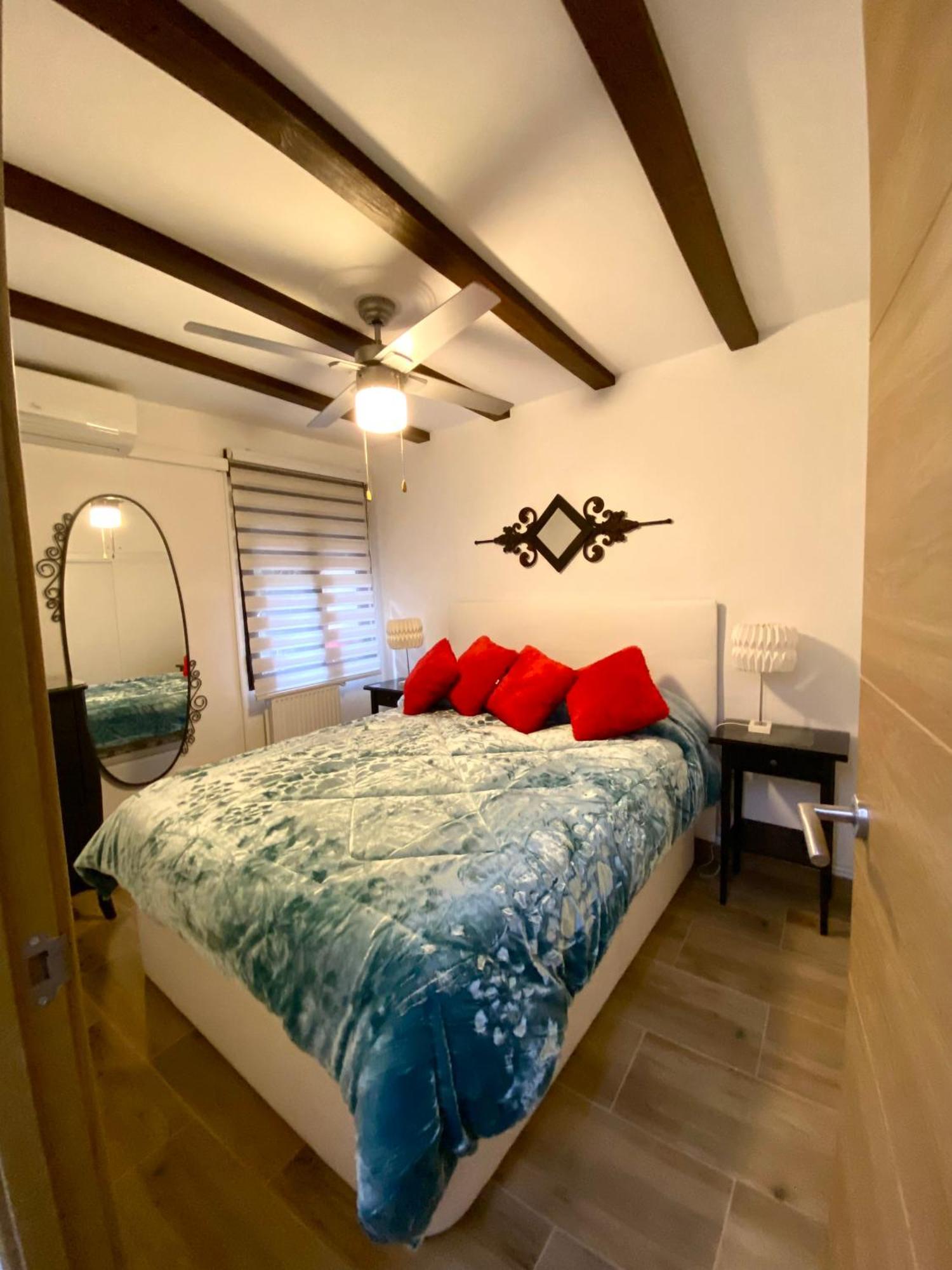 Apartamento Banos Arabes De Cenizal Antes Plaza De Las Fuentes Toledo Luaran gambar