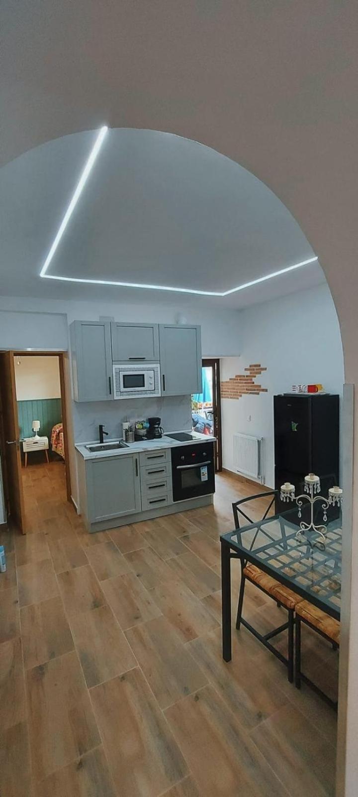 Apartamento Banos Arabes De Cenizal Antes Plaza De Las Fuentes Toledo Luaran gambar